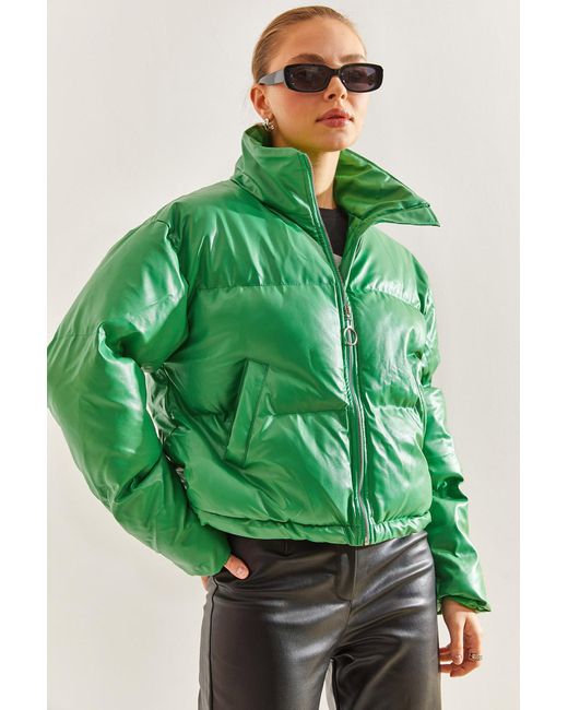 Bianco Lucci Green Puffermantel Aus Leder Mit Judge-Kragen Für Damen