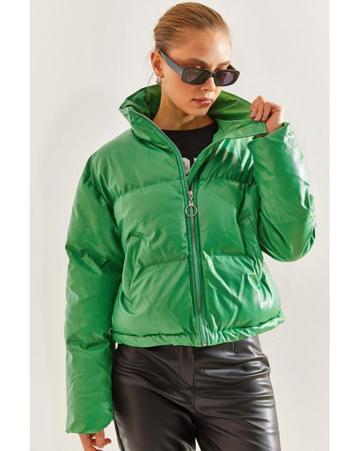 Bianco Lucci Green Puffermantel Aus Leder Mit Judge-Kragen Für Damen