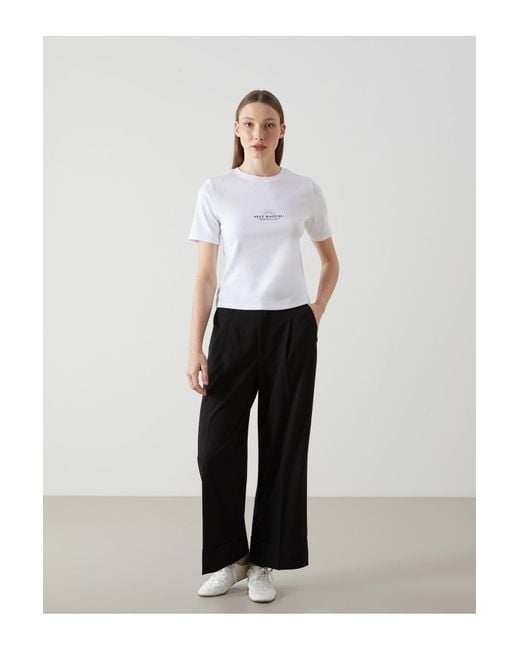 LC Waikiki White Bedrucktes T-Shirt Mit Rundhalsausschnitt Für Damen