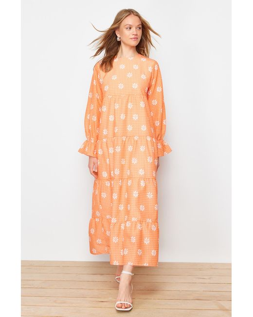 Trendyol Orange Farbenes gewebtes kleid mit floralem muster an ärmeln und gummidetails