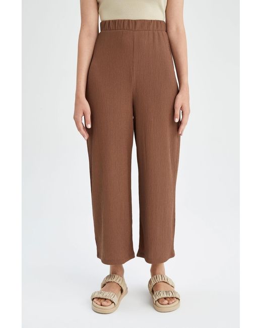 Defacto White Basic-Capri-Hose Für Damen