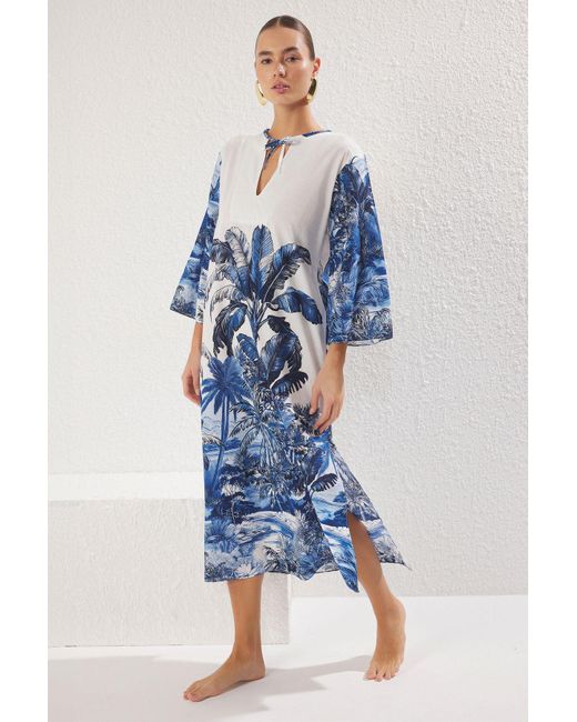 Trendyol Blue Tropisch Gemustertes Maxi-Strandkleid Mit Gewebter Quaste Für Damen