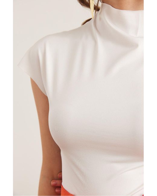 Olalook White Weiße Micro-Bluse Mit Stehkragen Und Fledermaus-Crop Blz- 19002873 Für Damen
