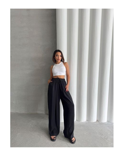 BEJNA Gray Schwarze, Drapierte, Weite Maxihose Aus Modal-Mischgewebe Für Damen