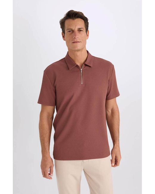 Defacto Kurzärmliges, Plissiertes Polo-T-Shirt Mit Halbem Reißverschluss Und Normaler Passform B7355Ax25Sp Für Herren in Red für Herren