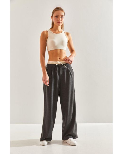 Bianco Lucci Gray Gestreifte Lycra-Hose Für Damen