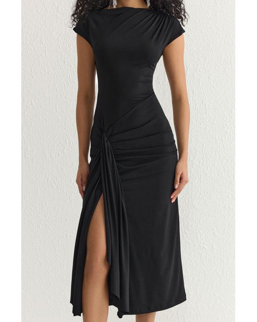 Trendyol Black Schwarzes, Figurbetontes, Verstellbares, Mit Schnürung Gefüttertes Strickkleid Für Damen