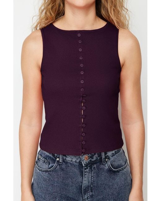 Trendyol Purple Flexible, Gerippte Pflaumenbluse – Geknöpfter, Körperbetonter Für Damen