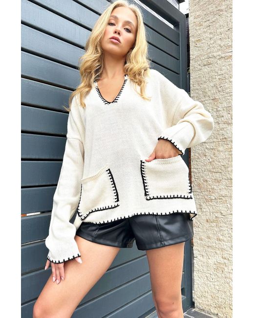 Trend Alaçatı Stili Blue Cremefarbener Strickpullover Mit V-Ausschnitt Und Stickerei Und Doppelter Tasche – Für Damen