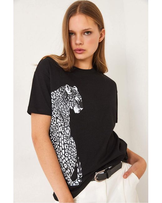 Bianco Lucci Black Kurzärmliges Basic-T-Shirt Mit Löwen-Print Für Damen