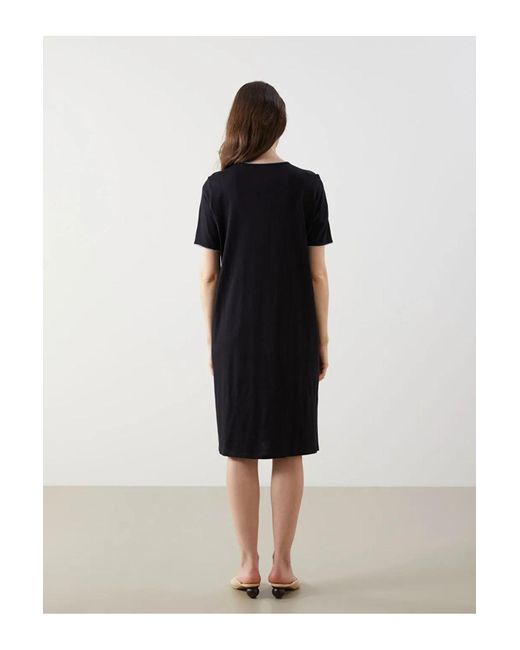 LC Waikiki Black Lcw Grace Schwarzes A-Linien-Kleid Mit V-Ausschnitt Für Damen