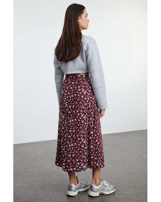 Trendyol Red Burgunderfarbener Midi-Webrock Aus Viskosestoff Mit Schlitz Und Detailliertem Blumenmuster Twoss20Et0231 Für Damen
