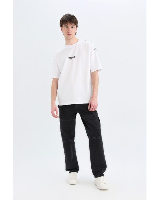 Defacto 100 Baumwolle, Oversize-T-Shirt Mit Weitem Schnitt, Rundhalsausschnitt Und Rückenaufdruck, Kurzärmelig, D5600Ax25Sp Für Herren in White für Herren