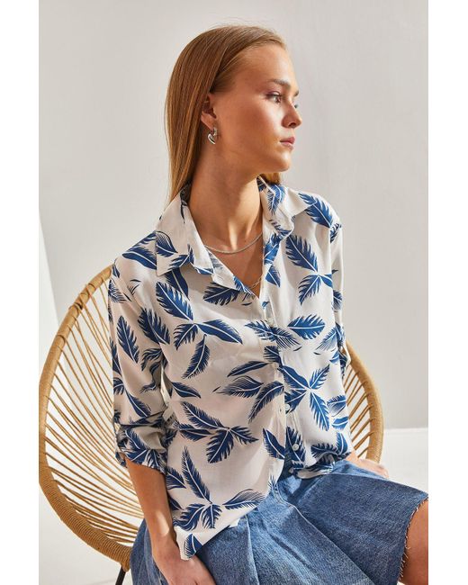 Bianco Lucci Blue Gemustertes Viskosehemd Mit Gefalteten Ärmeln Für Damen