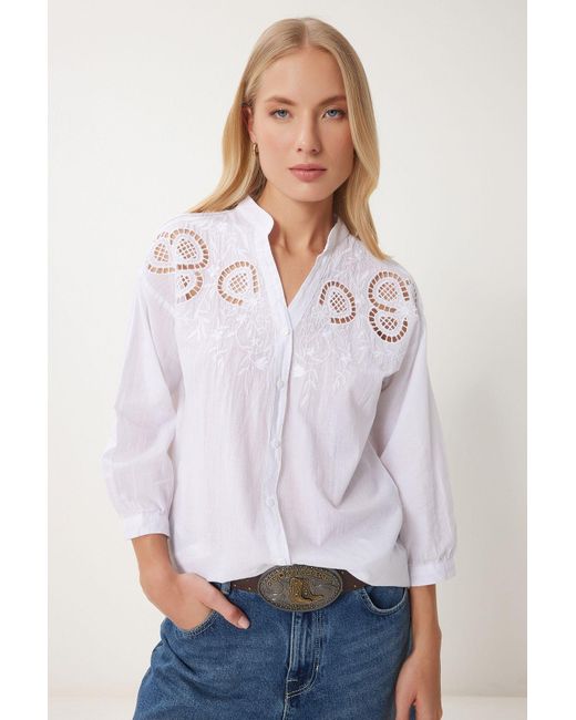 Happiness İstanbul White Weißes, Mit Jakobsmuscheln Besticktes, Gewebtes Hemd Für Damen