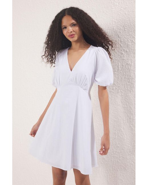 Trendyol White Weißes Baumwollkleid Mit Schlitz