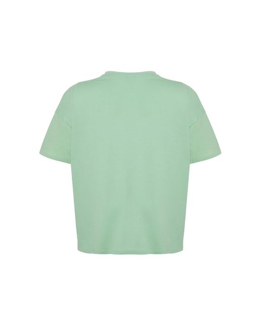 Trendyol Green Mintfarbenes, bedrucktes strick-t-shirt mit rundhalsausschnitt und weiter passform