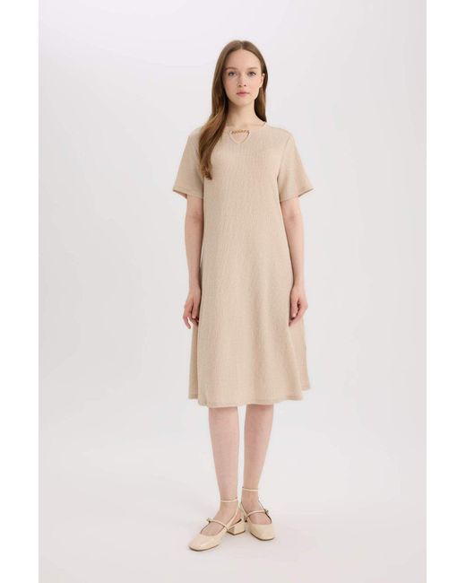 Defacto Natural Regular Fit Apaş Kragen Basic Plain Bürümcük Kurzarm Midi Sommerkleid D3834Ax25Sm Für Damen