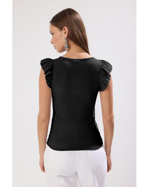 Trendyol Black Schwarze Strickbluse Mit Rüschen – Körperbetont, Für Damen