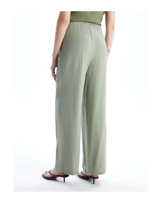 LC Waikiki Green Bequeme, Vorgeformte Hose Mit Elastischem Bund Für Damen