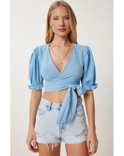 Happiness İstanbul Blue Himmelblaue Bluse Mit Schnürung Und Detailliertem Crop-Leinenmuster Für Damen