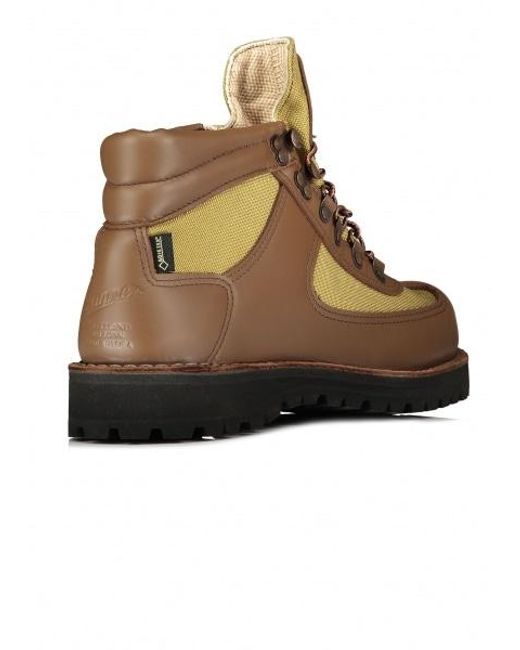 feather light revival