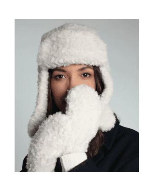 Nooki Design Natural Gia Faux Fur Mitten- One Size