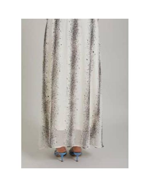 COSTER COPENHAGEN Gray Kleid mit Streifenspritzdrucken