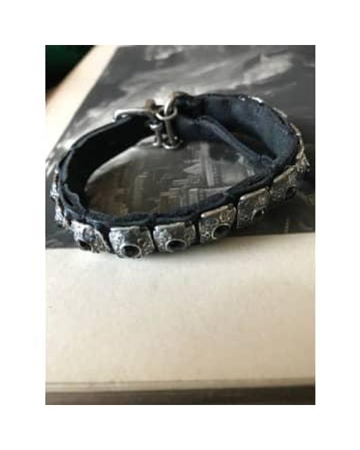Goti Metallic Armband aus 925 oxidiertem silber und leder mit schwarzen steinen