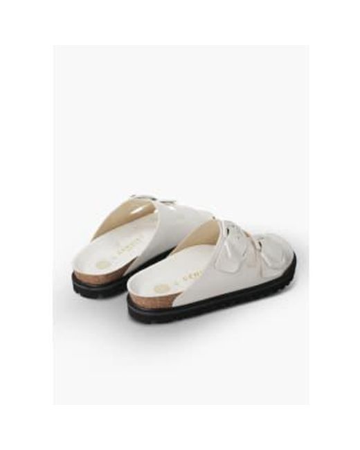Galia Leather Sandals di Genuins in White