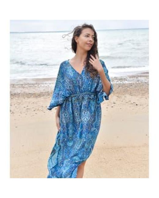 Alanna Paisley Batwing Dress di Powell Craft in Blue