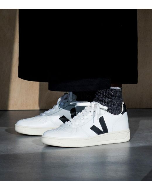 v10 sneakers
