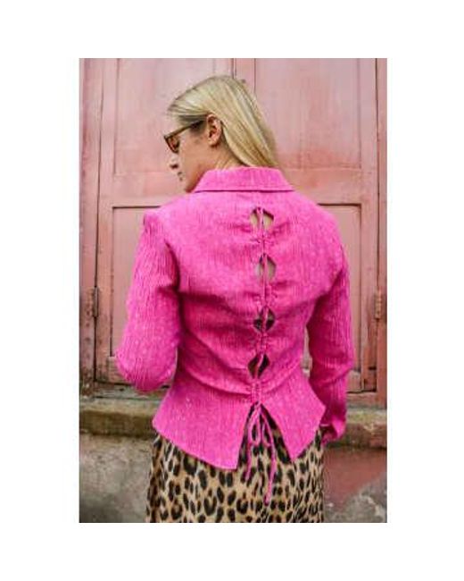Camisa estirle plisada fucsia Stine Goya de color Pink
