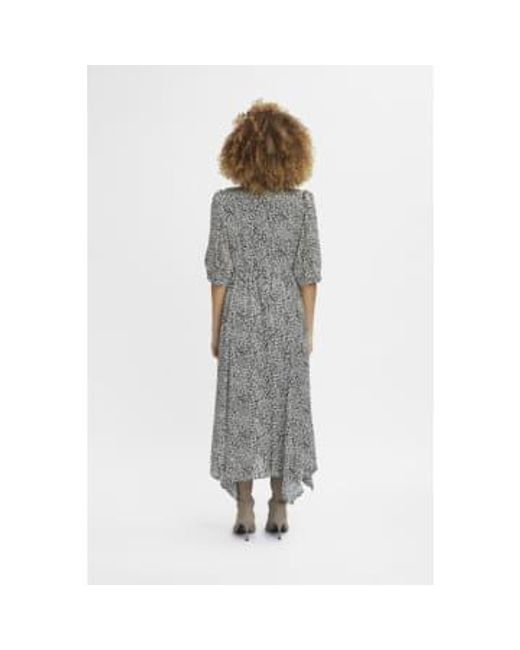 Prikka Midi Dress di Gestuz in Gray