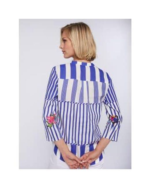 Francina Shirt Tropical Link Stripes di Vilagallo in Blue