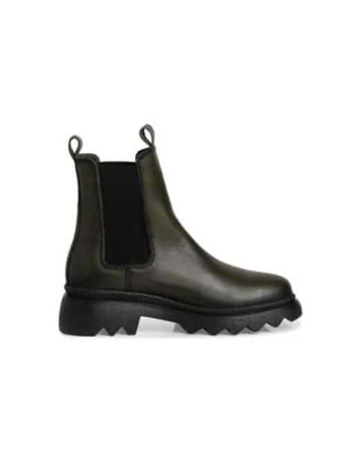 Chunky Leather Boots di Tamaris in Black