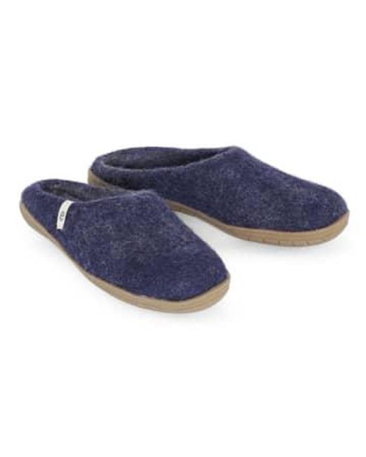 Hand Made Blue Felted Wool Slippers With Rubber Soles di Egos