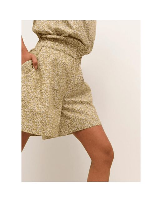 Kaffe Miam Shorts in Natural | Lyst