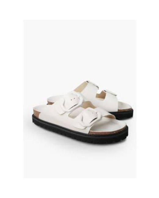 Galia Leather Sandals di Genuins in White