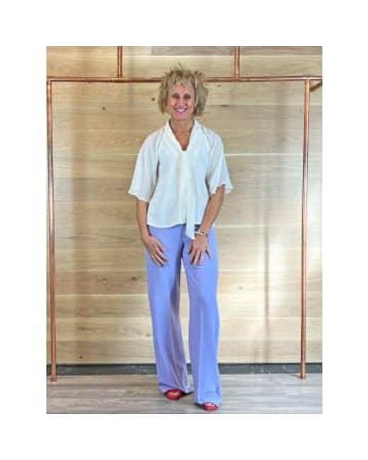 Odette Trousers Lilac di iBlues in Blue