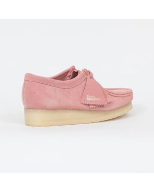 Chaussures en daim wallabee en rose Clarks en coloris Pink