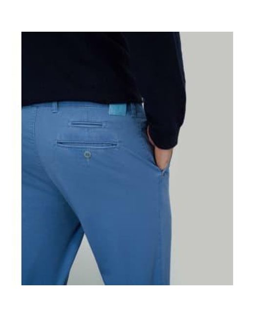 Dusty Slim Chino Trousers di Brax in Blue da Uomo