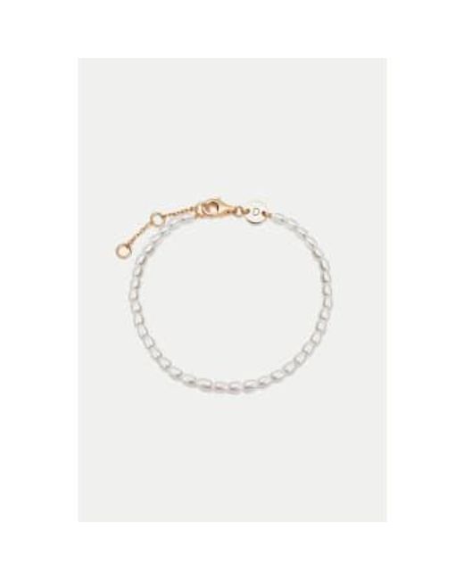 Bracelet perle graines crevettes en or Daisy London en coloris White