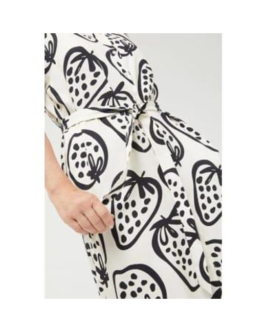 Compañía Fantástica White | kleid mit erdbeer-print | weiß schwarz - xs
