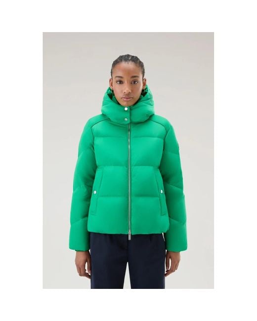 Woolrich Alsea Short Down Puffa Jacket In Green | Lyst