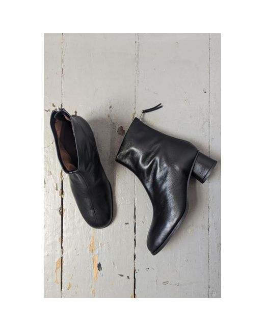 Børnecenter apparat Omvendt Samsøe & Samsøe Emma Black Leather Zip Boots in Metallic | Lyst
