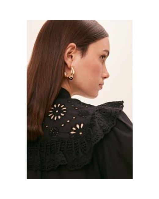 Lupe Detailed Blouse di Suncoo in Black