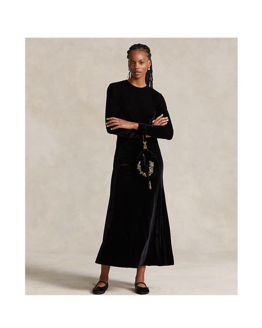 Velvet day dress 2025