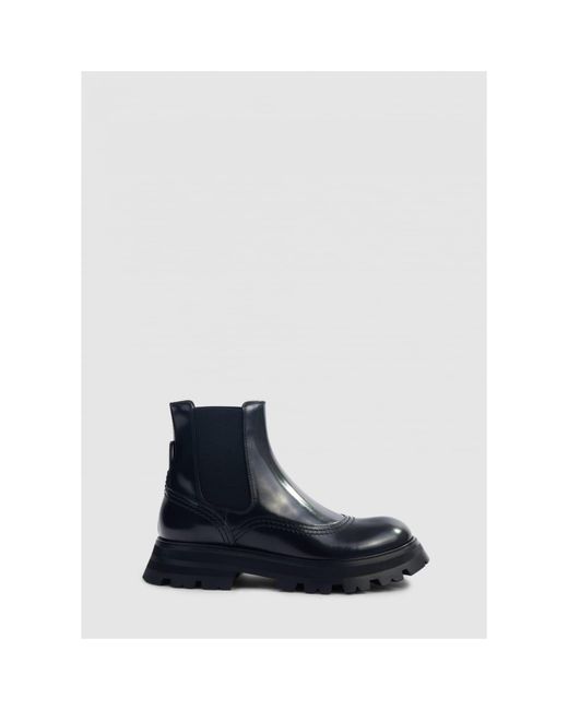 Alexander McQueen Wander Low Black Ankle Boots in Blue | Lyst