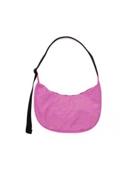 Medium Nylon Crescent Bag Extra 6 di Baggu in Purple